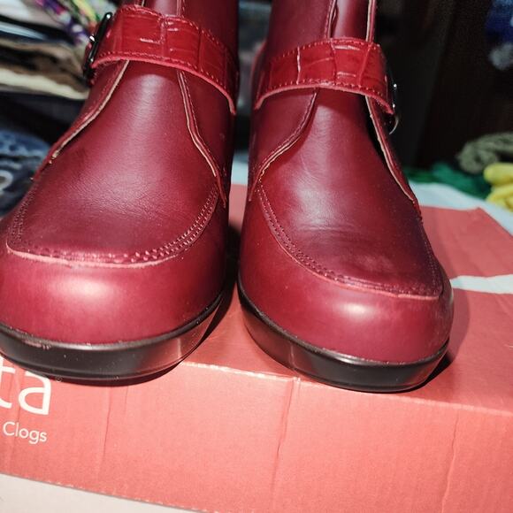 SANITA EUC WOMEN'S SIZE 38 eu. 7 US BLISS-BEVERLY ANKLE BOOTS SHOES - Picture 8 of 12